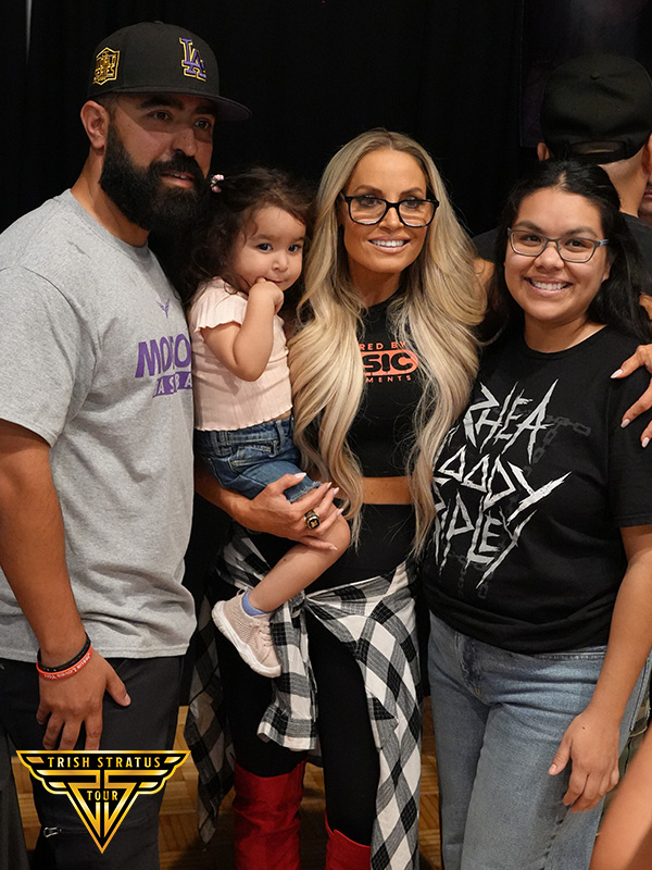 trish25tour phx6